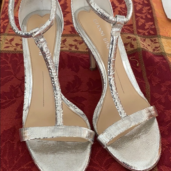 Sold Gianni bini silver heels - Picture 2 of 5